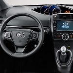Η Toyota ανανεώνει το Verso σε σχεδίαση και ασφάλεια