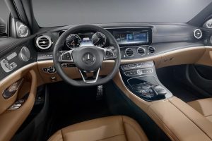 Αποκαλύφθηκε το εσωτερικό της νέας Mercedes E-Class!