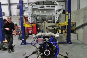 Μεταμόσχευση μηχανικών μερών Nissan GT-R σε Qashqai!