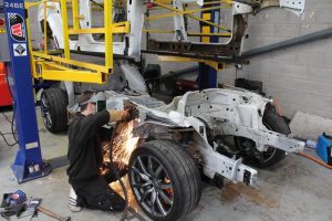 Μεταμόσχευση μηχανικών μερών Nissan GT-R σε Qashqai!