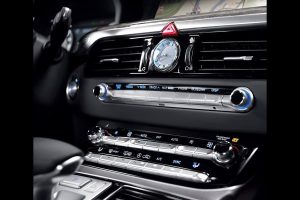 Νέο υπερπολυτελές σεντάν Genesis G90 από την Hyundai