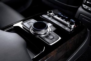 Νέο υπερπολυτελές σεντάν Genesis G90 από την Hyundai