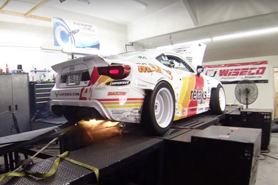 Δυναμομέτρηση Toyota GT86 με ισχύ 850 ίππων! (video)