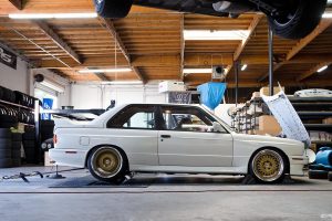 Αναπαλαιωμένη BMW M3 πρώτης γενιάς είναι εκπληκτική!