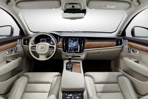 Νέο Volvo S90 με υψηλή πολυτέλεια και τεχνολογία αιχμής (+video)