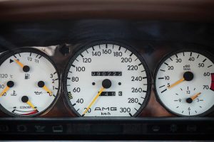 Σπάνια Mercedes 560 SEC 6.0 AMG του 1989 προς πώληση