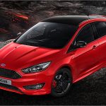 Ford Focus Sport σε διχρωμία κόκκινου - μαύρου και 1.5 EcoBoost
