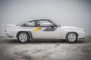 Προς πώληση σπάνιο Opel Manta 400 του 1982 με 58.700 χλμ.