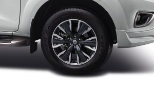 Νέο Nissan NP300 Navara με εργοστασιακό πακέτο Sportech