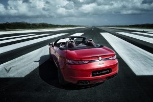 Alfa Romeo Spider με κόκκινο ανθρακόνημα είναι κούκλα!