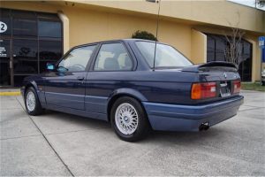 Σπάνια BMW 325i M-Technic ΙΙ E30 του 1989 προς πώληση