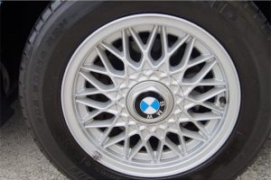 Σπάνια BMW 325i M-Technic ΙΙ E30 του 1989 προς πώληση