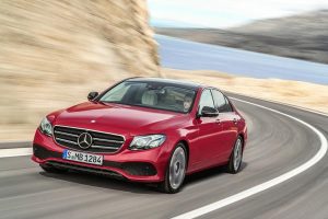 Η νέα Mercedes E-Class αποκαλύπτεται πριν την πρεμιέρα