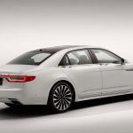 Νέα Lincoln Continental με πρωτότυπες ηλεκτρονικές χειρολαβές!