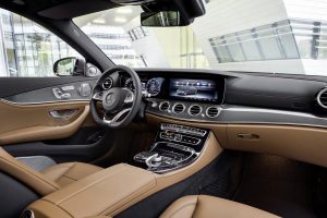 Νέα Mercedes E-Class με μικρότερους κινητήρες πετρελαίου