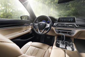 Νέα BMW Σειρά 7 Alpina B7 Biturbo xDrive με 608 PS