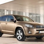 Ανακλήσεις σε 16.721 Toyota και 6.694 Mercedes στην Ελλάδα