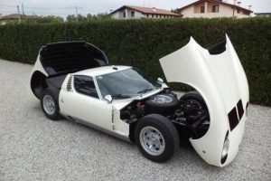 Lamborghini Miura πωλείται 3 εκατομμύρια ευρώ!