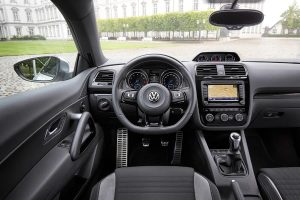 Νέο Volkswagen Scirocco R με τιμή από 33.590 ευρώ