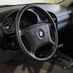 BMW 320i του 1995 με 410 χλμ. σε τιμή καινούργιας 330i xDrive!