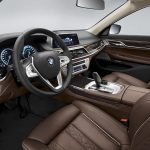 2λιτρη BMW 740e με 326 ίππους και κατανάλωση 2,1 λτ./100 χλμ.