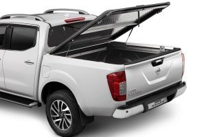 Δεκάδες εργοστασιακά αξεσουάρ για το νέο Nissan Navara