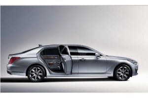 Λιμουζίνα Genesis EQ900L μήκους 5,5 μ. από την Hyundai