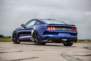 Μπρουτάλ Ford Mustang 750 ίππων με carbon body kit