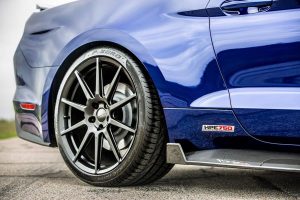 Μπρουτάλ Ford Mustang 750 ίππων με carbon body kit