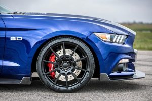 Μπρουτάλ Ford Mustang 750 ίππων με carbon body kit