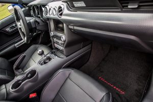 Μπρουτάλ Ford Mustang 750 ίππων με carbon body kit