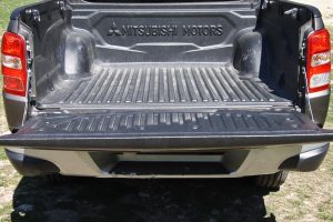 Δοκιμή Mitsubishi L200 2.4 Di-D 180 PS Double Cab