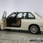 BMW M3 E30 του 1991 με 9.700 χλμ. πωλείται 179.000 ευρώ!