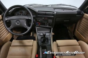 BMW M3 E30 του 1991 με 9.700 χλμ. πωλείται 179.000 ευρώ!