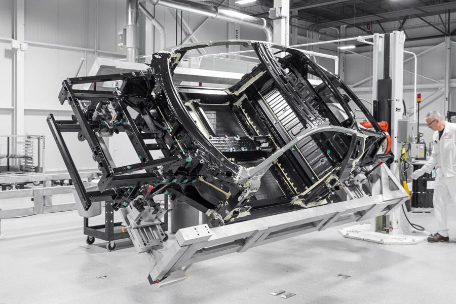 Ξεκινά η ακριβή παραγωγή του Honda NSX