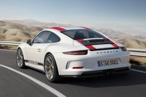 Νέα Porsche 911 R 500 hp για λάτρεις της σπορ οδήγησης
