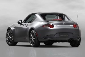 Νέο Mazda MX-5 RF με αναδιπλούμενη μεταλλική οροφή