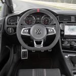 VW Golf GTI Clubsport 6τάχυτο και 2.000 ευρώ φθηνότερο