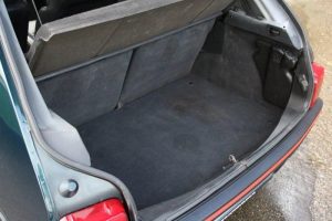 Peugeot 205 GTi μοντέλο του 1992 είναι στην πένα!