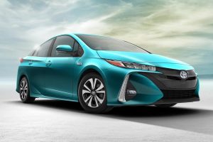 Νέο Toyota Prius PHEV με κατανάλωση 1,4 λτ./100 χλμ.!