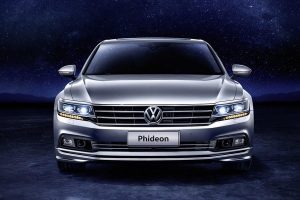 Νέο πολυτελές VW Phideon μήκους άνω των 5 μέτρων