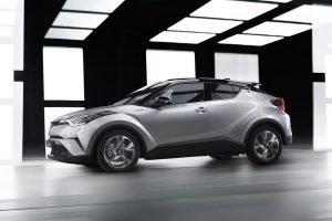 Toyota C-HR 1.2 Turbo, υβριδικό και με τετρακίνηση