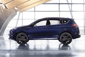 Toyota RAV4 Hybrid Sapphire με έξτρα πολυτέλεια