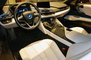 BMW i8 με carbon αεροδυναμικό πακέτο και νέες ζάντες 21 ιντσών