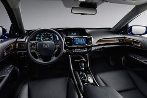 Ανανεωμένο Honda Accord Hybrid με «μίνι» κατανάλωση