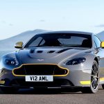 Νέα Aston Martin V12 Vantage S με μηχανικό κιβώτιο 7 ταχυτήτων!