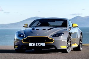 Νέα Aston Martin V12 Vantage S με μηχανικό κιβώτιο 7 ταχυτήτων!