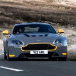 Νέα Aston Martin V12 Vantage S με μηχανικό κιβώτιο 7 ταχυτήτων!