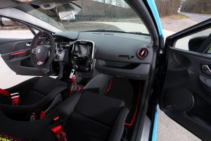 Renault Clio RS 220 EDC Trophy με φοβερό ήχο!