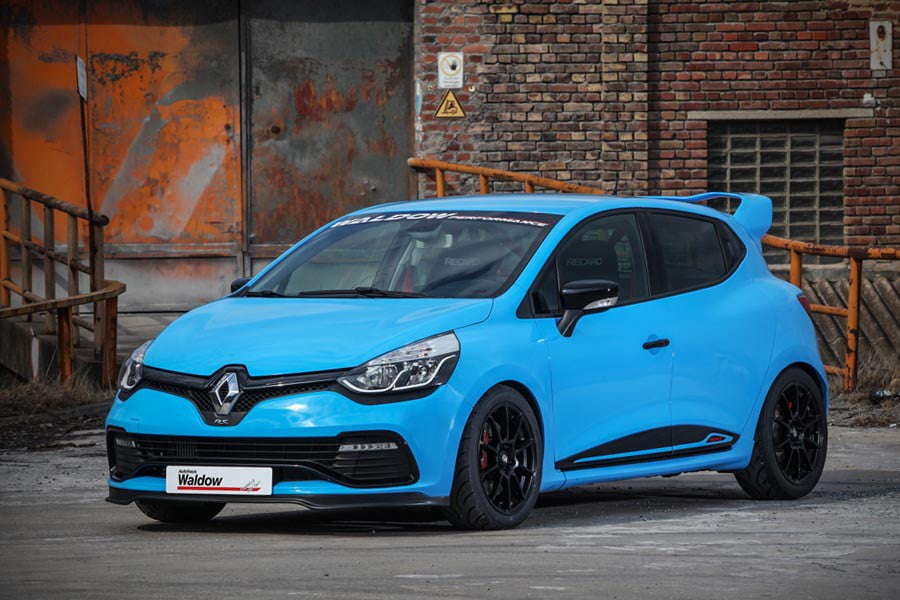 Renault Clio RS 220 EDC Trophy με φοβερό ήχο!